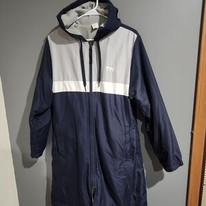 TYR Men's Navy and Light Gray Podium Parka Size XL